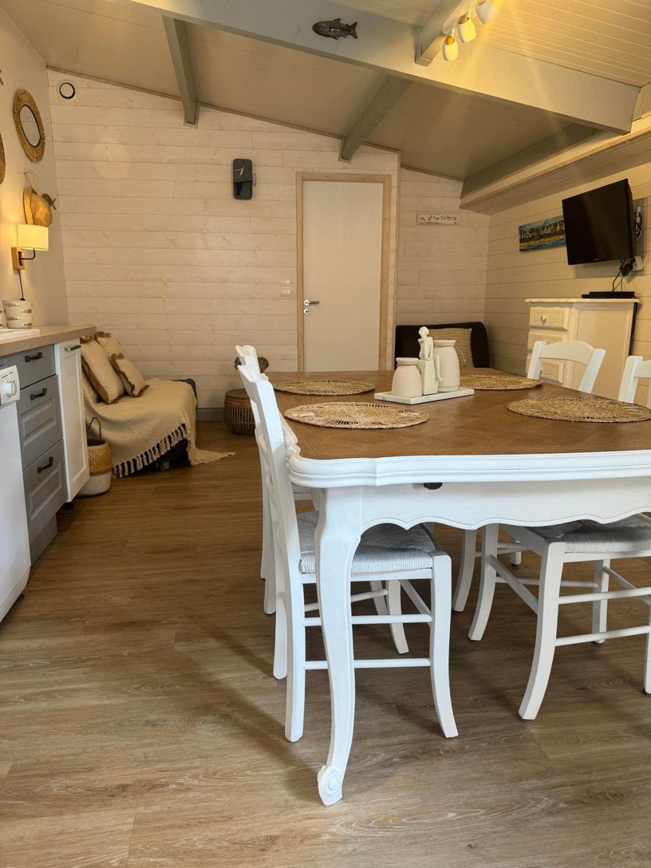Face Aux Isles Holiday home *